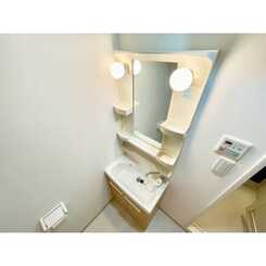 OM玉造Ⅲのサムネイル