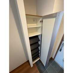 アムール　アピスのサムネイル