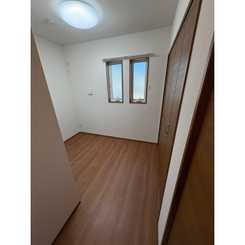 アムール　アピスのサムネイル