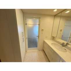 クレストフォルム横浜鶴見ディアガーデンのサムネイル