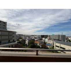 クレストフォルム横浜鶴見ディアガーデンのサムネイル