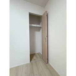 ラフィーネ三ツ沢南町のサムネイル