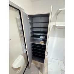 ラフィーネ三ツ沢南町のサムネイル