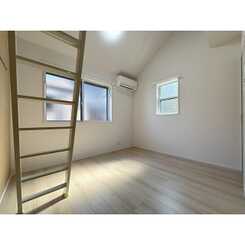 ラフィーネ三ツ沢南町のサムネイル