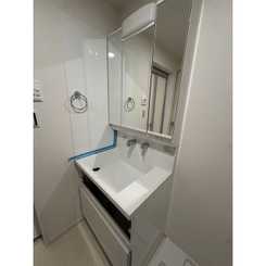 La　Libeｌｌule　二本榎のサムネイル