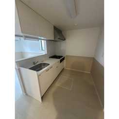 La　Libeｌｌule　二本榎のサムネイル