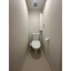 La　Libeｌｌule　二本榎のサムネイル