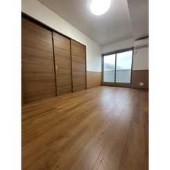 La　Libeｌｌule　二本榎のサムネイル