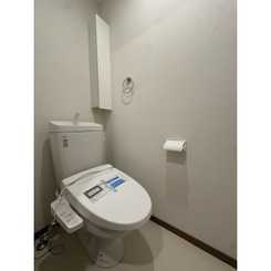 La　Libeｌｌule　二本榎のサムネイル