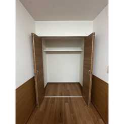 La　Libeｌｌule　二本榎のサムネイル