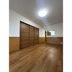 La　Libeｌｌule　二本榎のサムネイル