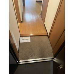 Merciのサムネイル