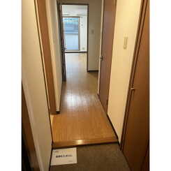 Merciのサムネイル