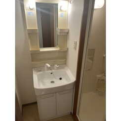 Merciのサムネイル