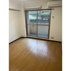 Merciのサムネイル