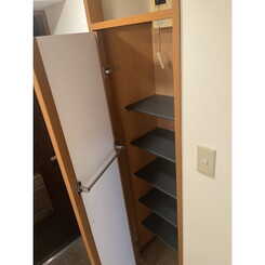 Merciのサムネイル