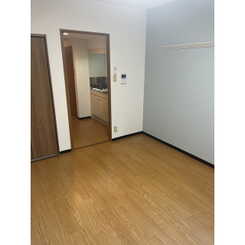 Merciのサムネイル