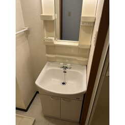 Merciのサムネイル