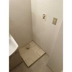 Merciのサムネイル