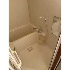 Merciのサムネイル