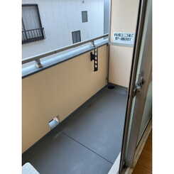 Merciのサムネイル