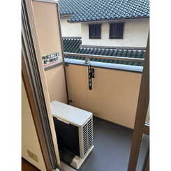 Merciのサムネイル