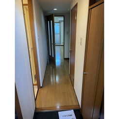 Merciのサムネイル