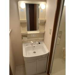 Merciのサムネイル