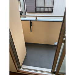 Merciのサムネイル