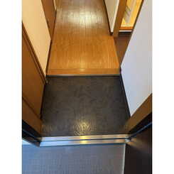 Merciのサムネイル