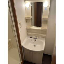 Merciのサムネイル