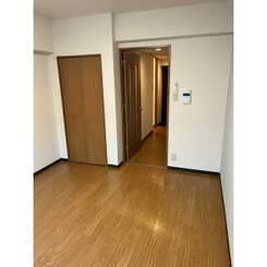 Merciのサムネイル