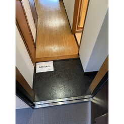 Merciのサムネイル