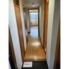 Merciのサムネイル