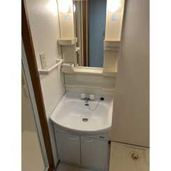 Merciのサムネイル