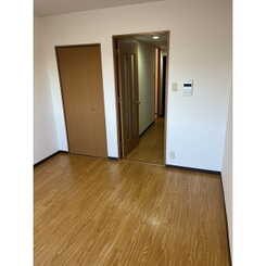 Merciのサムネイル