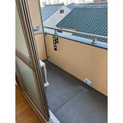 Merciのサムネイル