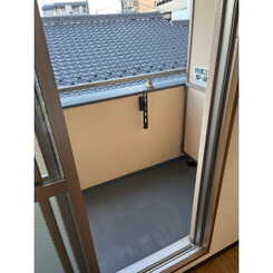 Merciのサムネイル