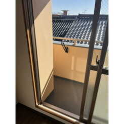 Merciのサムネイル