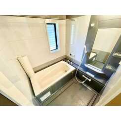 八尾市垣内3丁目戸建のサムネイル