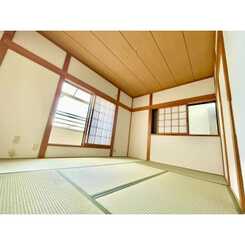 八尾市垣内3丁目戸建のサムネイル