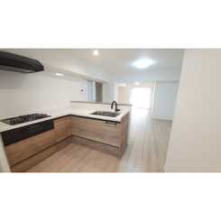 中山五月台住宅17号棟のサムネイル