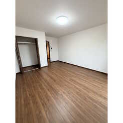 アムール　サヴァのサムネイル