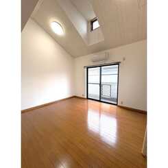 凛　河原町のサムネイル