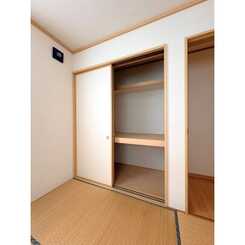 留ヶ谷小野貸家のサムネイル