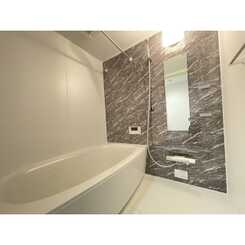 Persimmon(パーシモン)のサムネイル