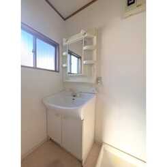 若林2丁目佐々木貸家のサムネイル