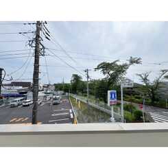 綾西4丁目アパートのサムネイル