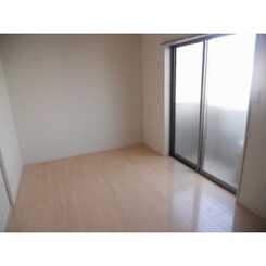 アムール マレのサムネイル