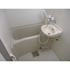 アムール TAKAHARAのサムネイル